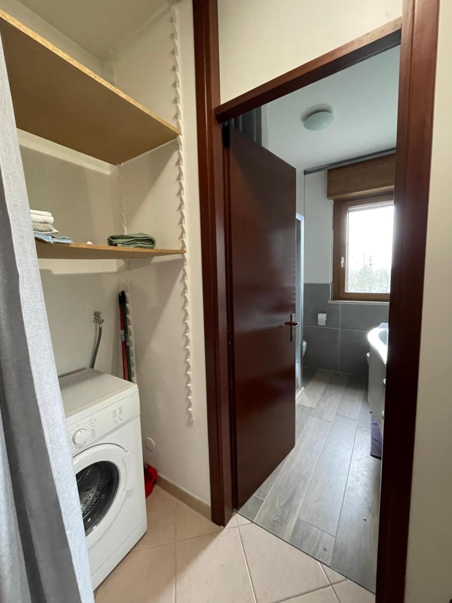 Pm 2 Via De Gasperi Guest House ロッツァーノ エクステリア 写真